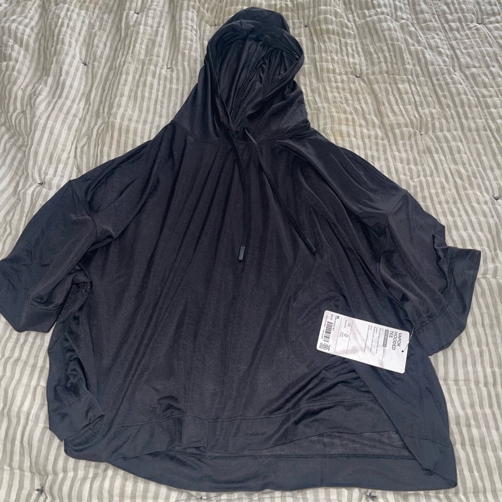 NWT Athleta Vapor Hooded Tee